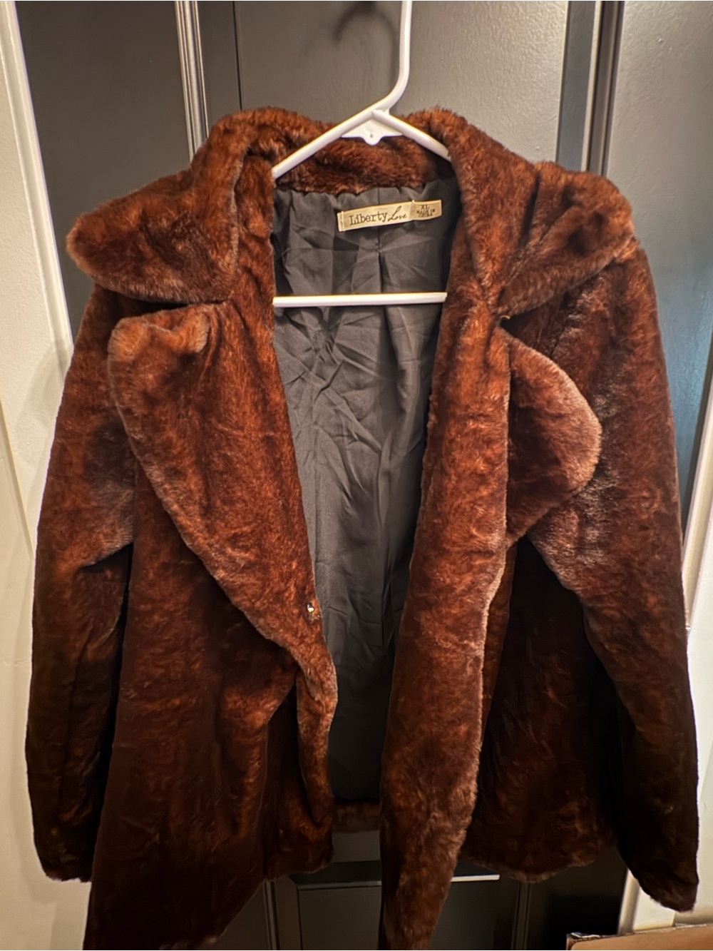 Liberty Love Women's Rich Brown Faux Fur Teddy Jacket